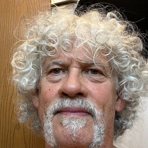 Meet your Posher, Mark - Picture 1 of 1